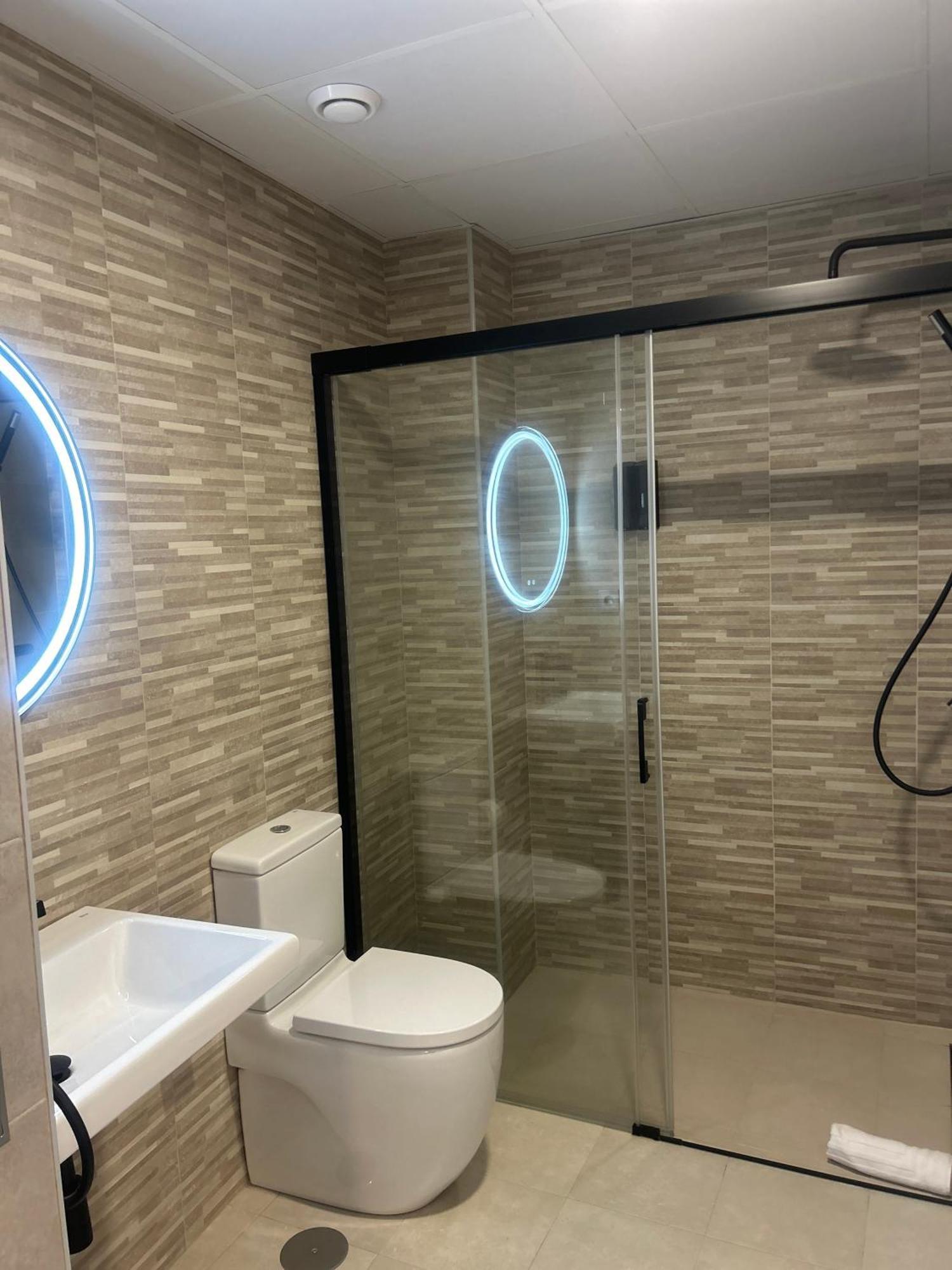 Selecta Marbella Sentire Apartaments Luaran gambar